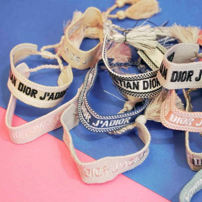 دستبند دیور